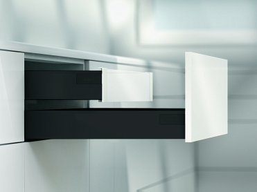 Внутренний ящик TANDEMBOX antaro с TIP-ON BLUMOTION (высота М 98,5, глубина 350 мм, вес ящика от 10 до 30 кг), черный