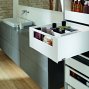 Внутренний ящик LEGRABOX pure TIP-ON BLUMOTION (высота C 177, глубина 270 мм, 10-20 кг), белый шелк